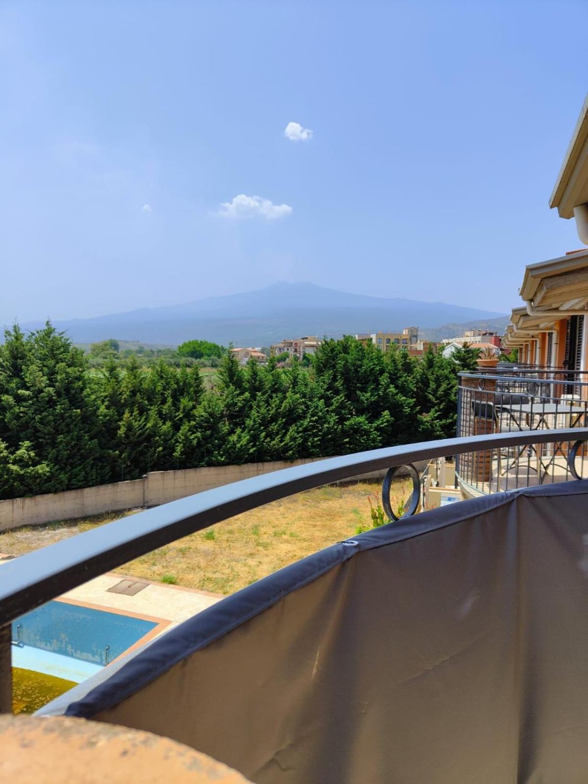 Appartamento Limoncello Giardini Naxos Esterno foto